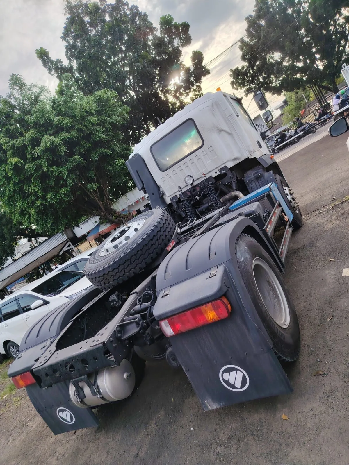 Dokumentasi unit Foton